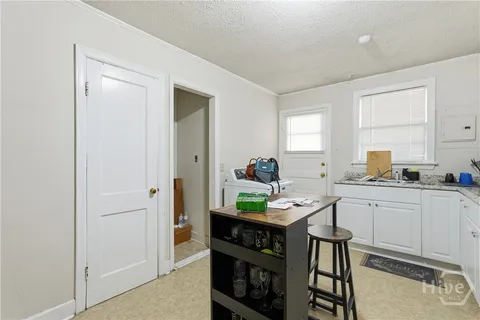 $300,000 | 2116 Texas Avenue, Savannah, GA 31404