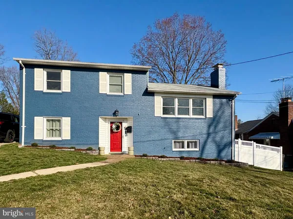 $1,150,000 | 2319 North Roosevelt Street, Arlington, VA 22205