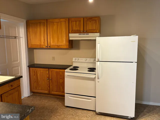 $1,350 | 37 South Chestnut Street, Unit 2, Boyertown, PA 19512