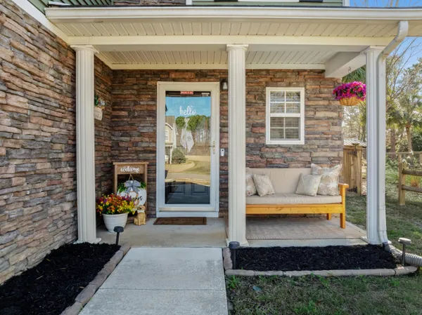 $365,500 | 161 Kimberton Avenue, Moncks Corner, SC 29461