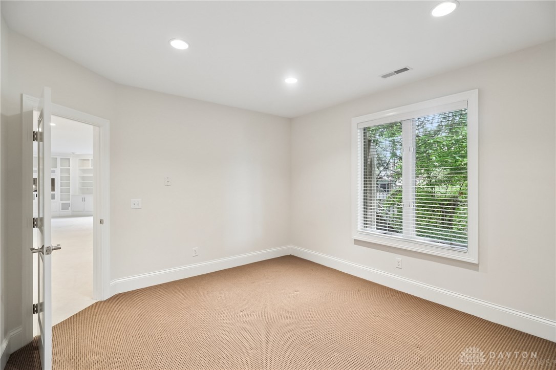 269 Rue Marseille Kettering, OH 45429 - Photo 27 of 39