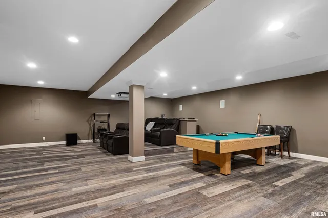 $409,000 | 526 North Hurff Drive, Elmwood, IL 61529