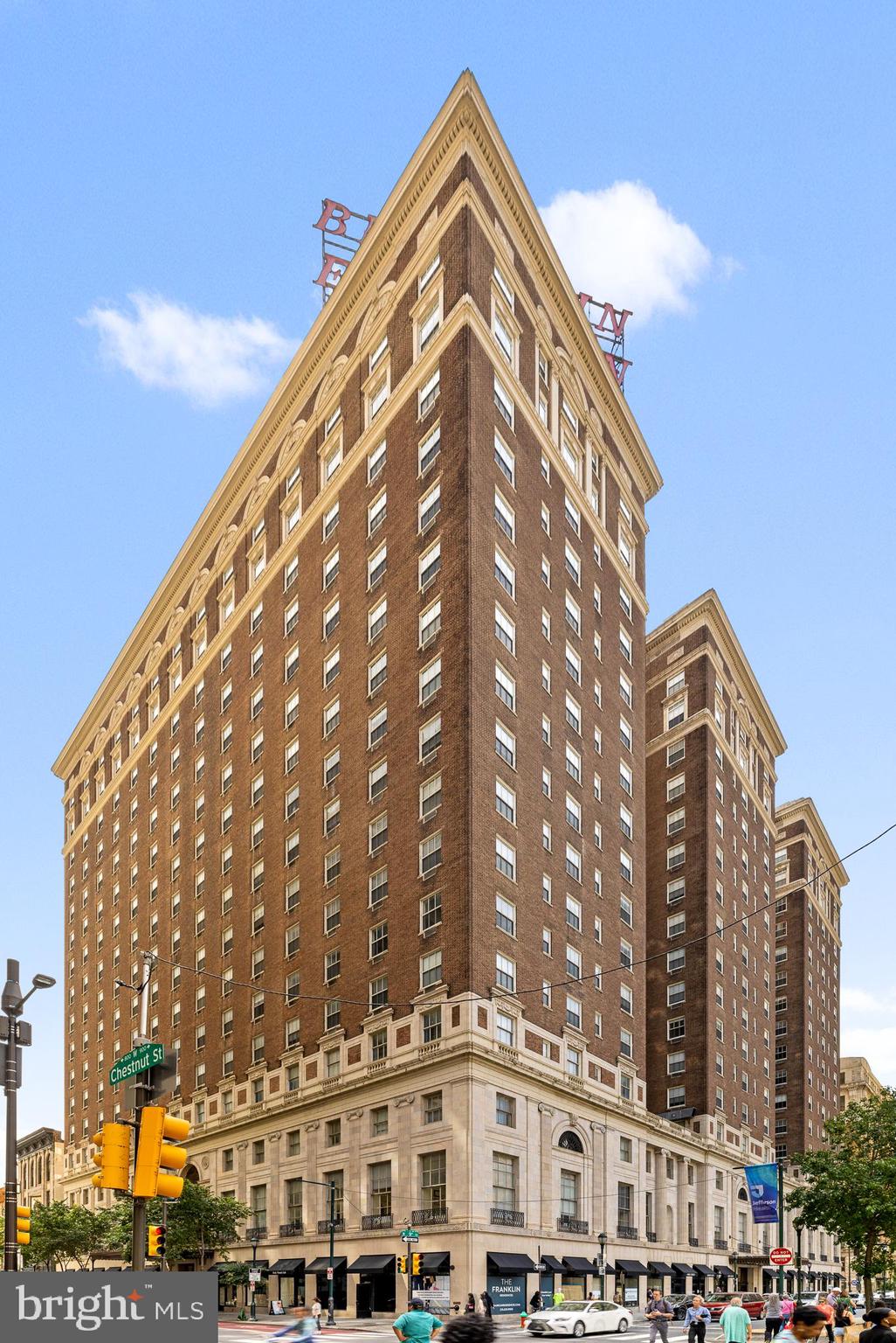 834 Chestnut Street, Unit PH109 Philadelphia, PA 19107 - Photo 30 of 32