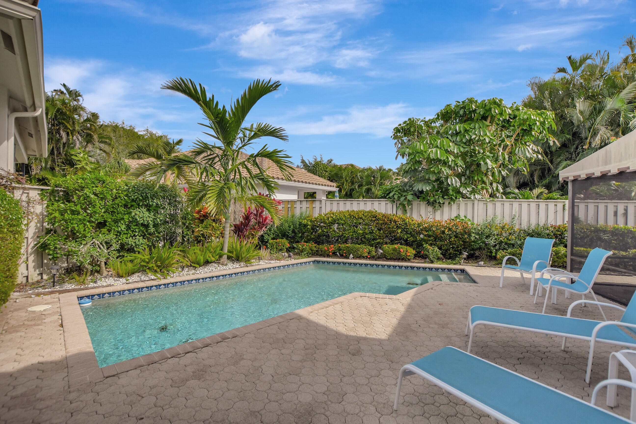 6348 Northwest 25th Way Boca Raton, FL 33496 - Photo 27 of 51 patio & pool