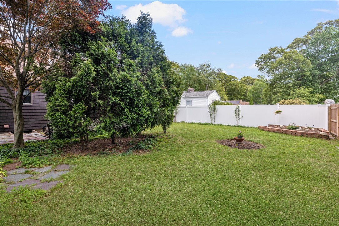 87 Frontier Road Warwick, RI 02889 - Photo 48 of 50