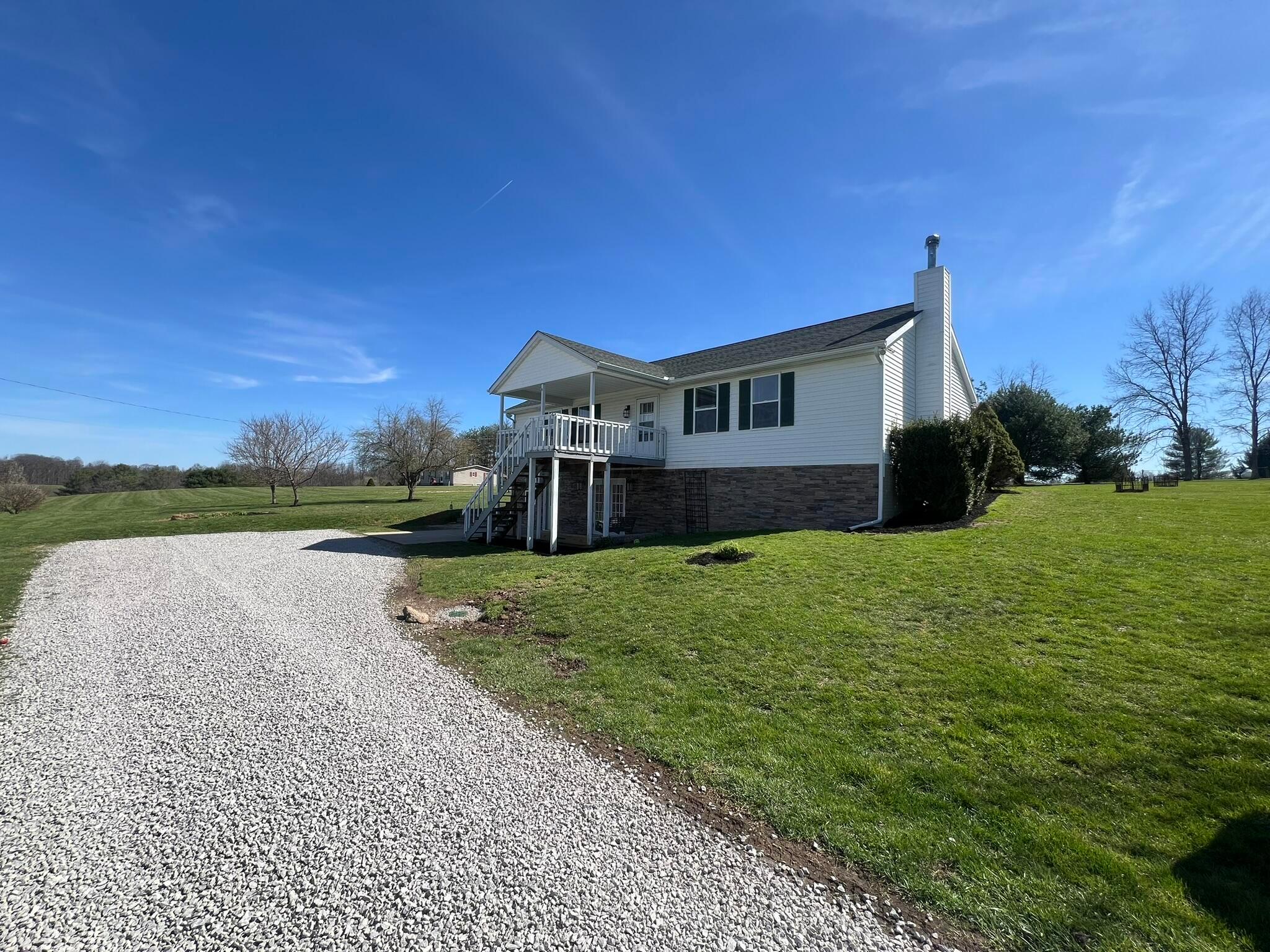 29119 Gaston Road Albany, OH 45710 - Photo 3 of 71