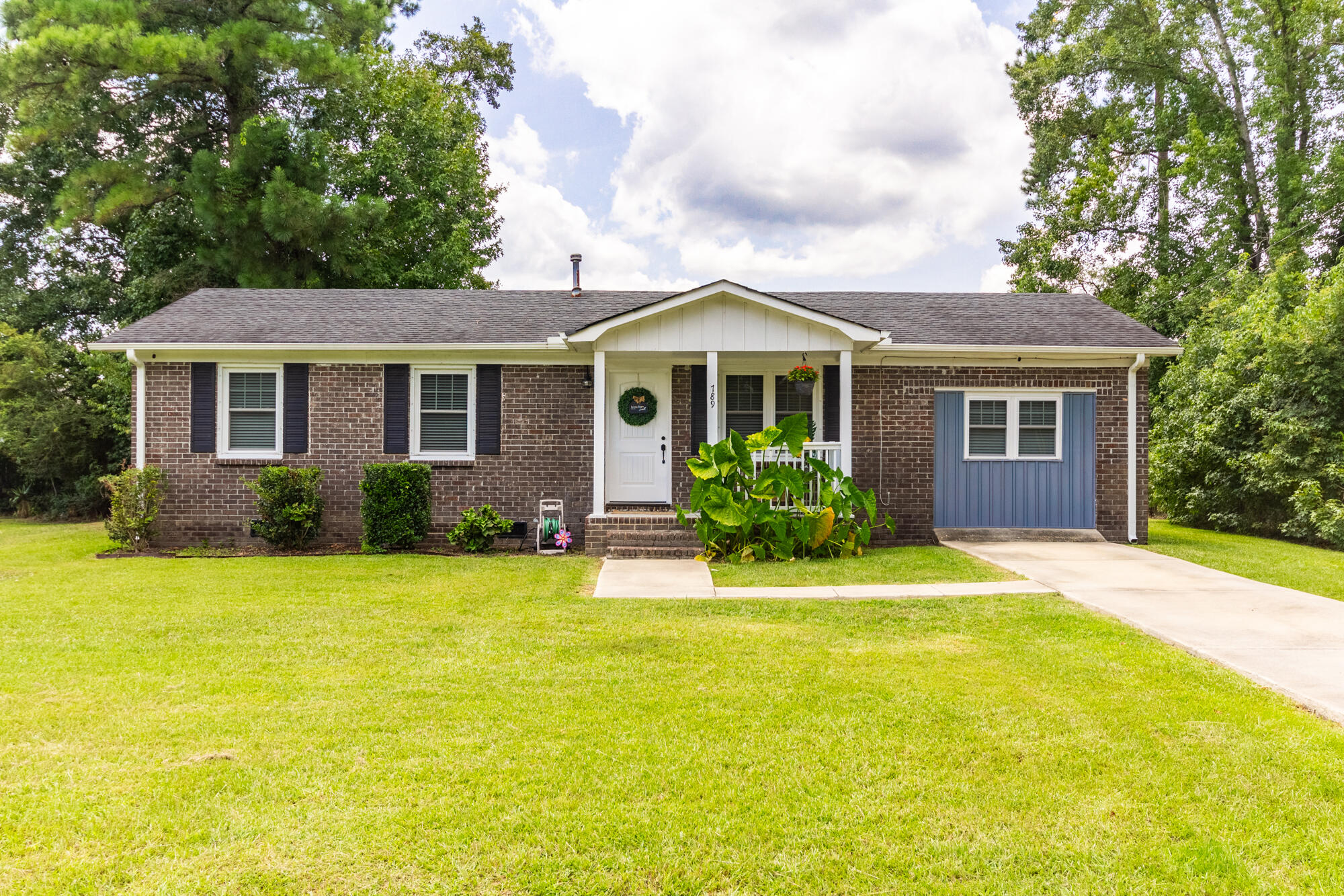 789 Hoss Road-2