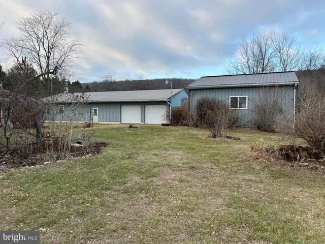 $459,900 | 317 Machamer Road, Douglassville, PA 19518