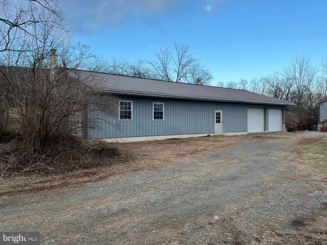 $459,900 | 317 Machamer Road, Douglassville, PA 19518