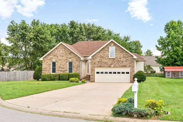 $1,850 | 1173 Anthony Court, Clarksville, TN 37040