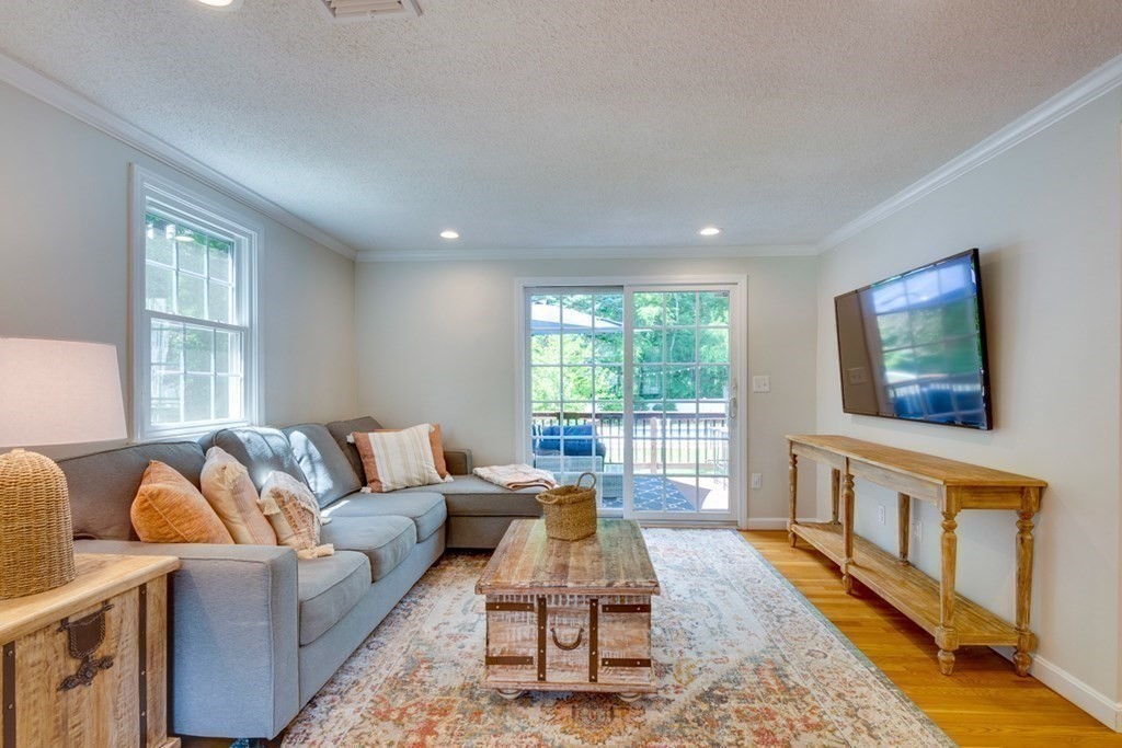 5 Cook Road Foxboro, MA 02035 - Photo 8 of 40 Gallery Image 8