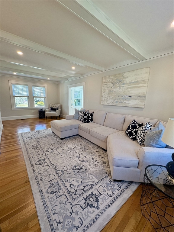 375 Lawrence Road Medford, MA 02155 - Photo 9 of 39 Gallery Image 9