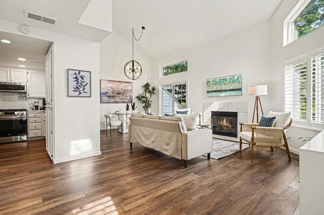 $785,000 | 1745-1745 Tice Valley Boulevard, Walnut Creek, CA 94595