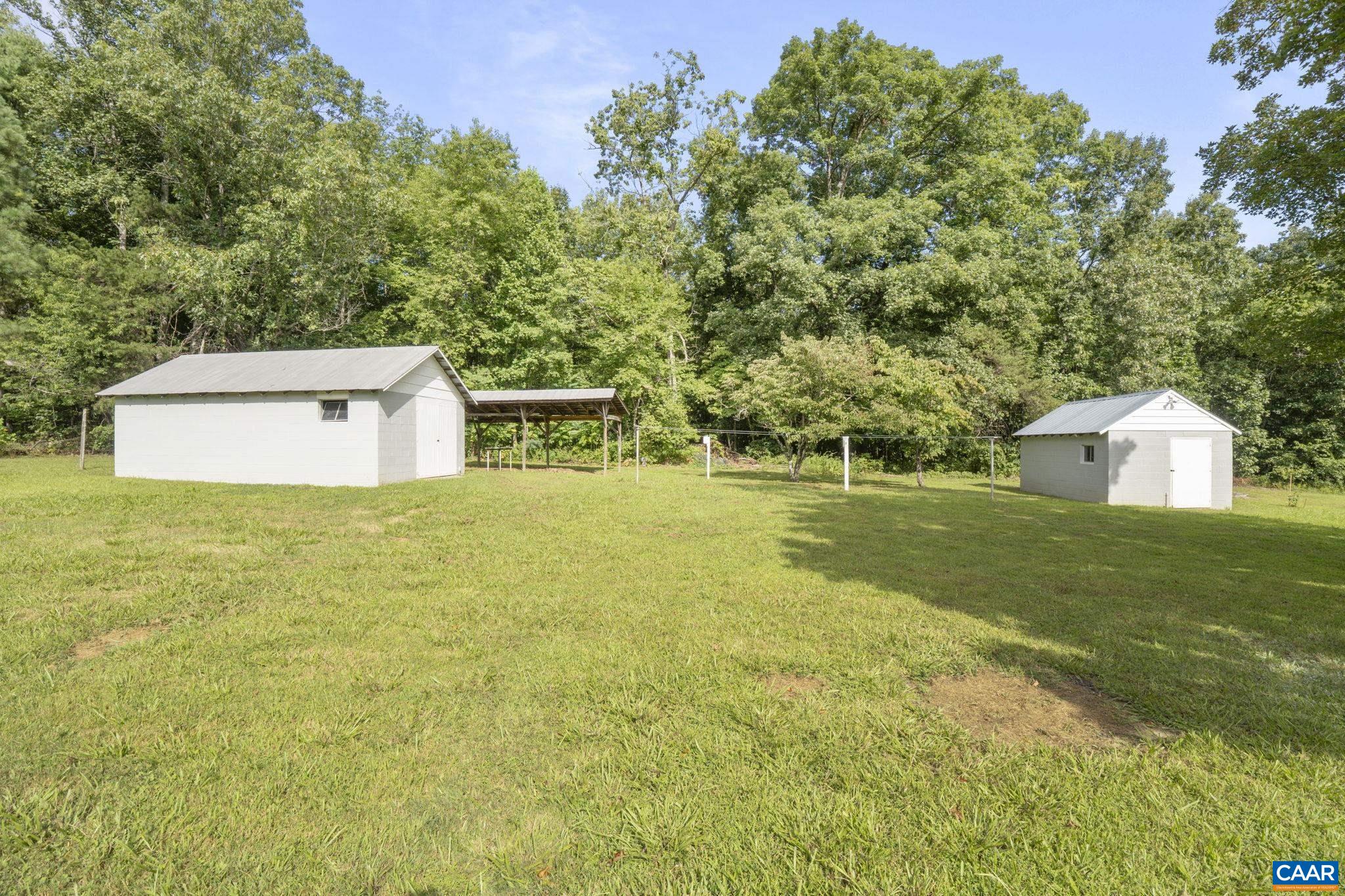 12395 South Constitution Route Scottsville, VA 24590 - Photo 21 of 37 a house view with a space