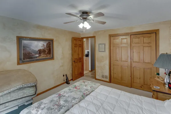 $1,499,000 | 49760 202nd Place, McGregor, MN 55760