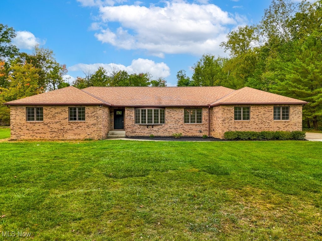 3808 Maplecrest Road Beachwood, OH 44122 - Photo 1 of 50 Gallery Image 1