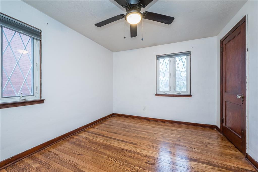 227 East Garden Road Pittsburgh, PA 15227 - Photo 13 of 27 Alternate view of 2nd bedroom.