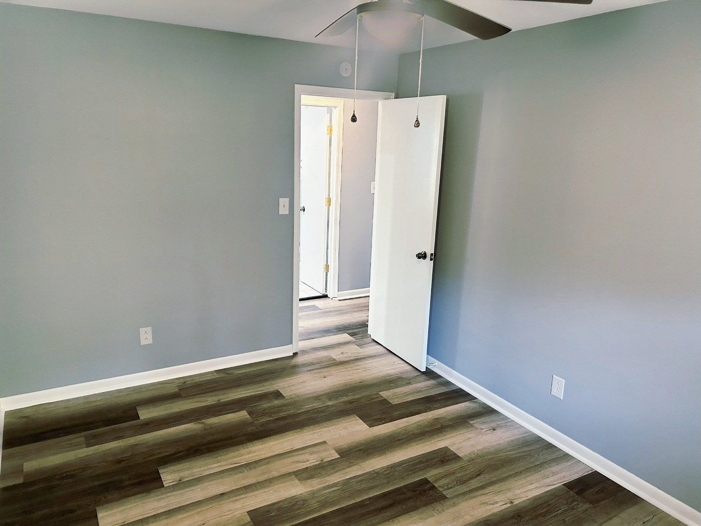 55 Cherry Drive Kankakee, IL 60901 - Photo 36 of 42 a view of closet