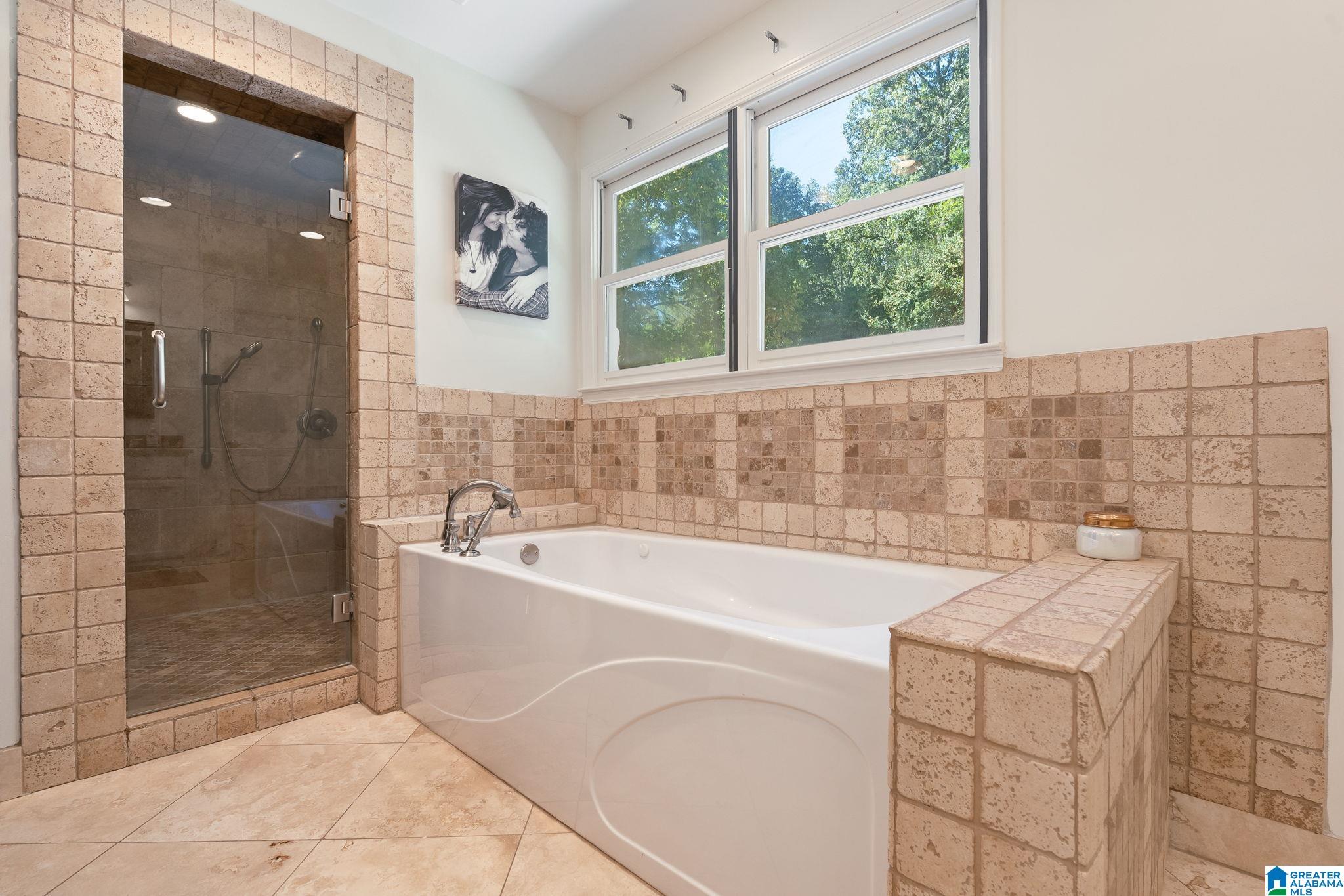 3628 Ridgecrest Road Birmingham, AL 35223 - Photo 6 of 49