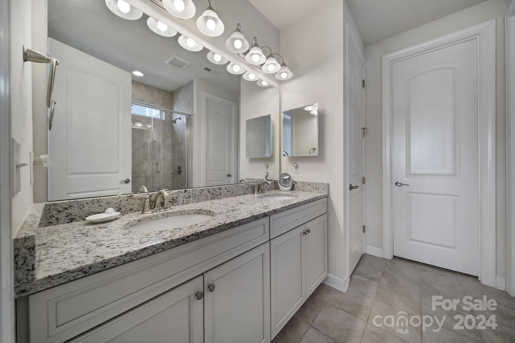 921 Landmark Run Lane Tega Cay, SC 29708 - Photo 17 of 37 Gallery Image 17