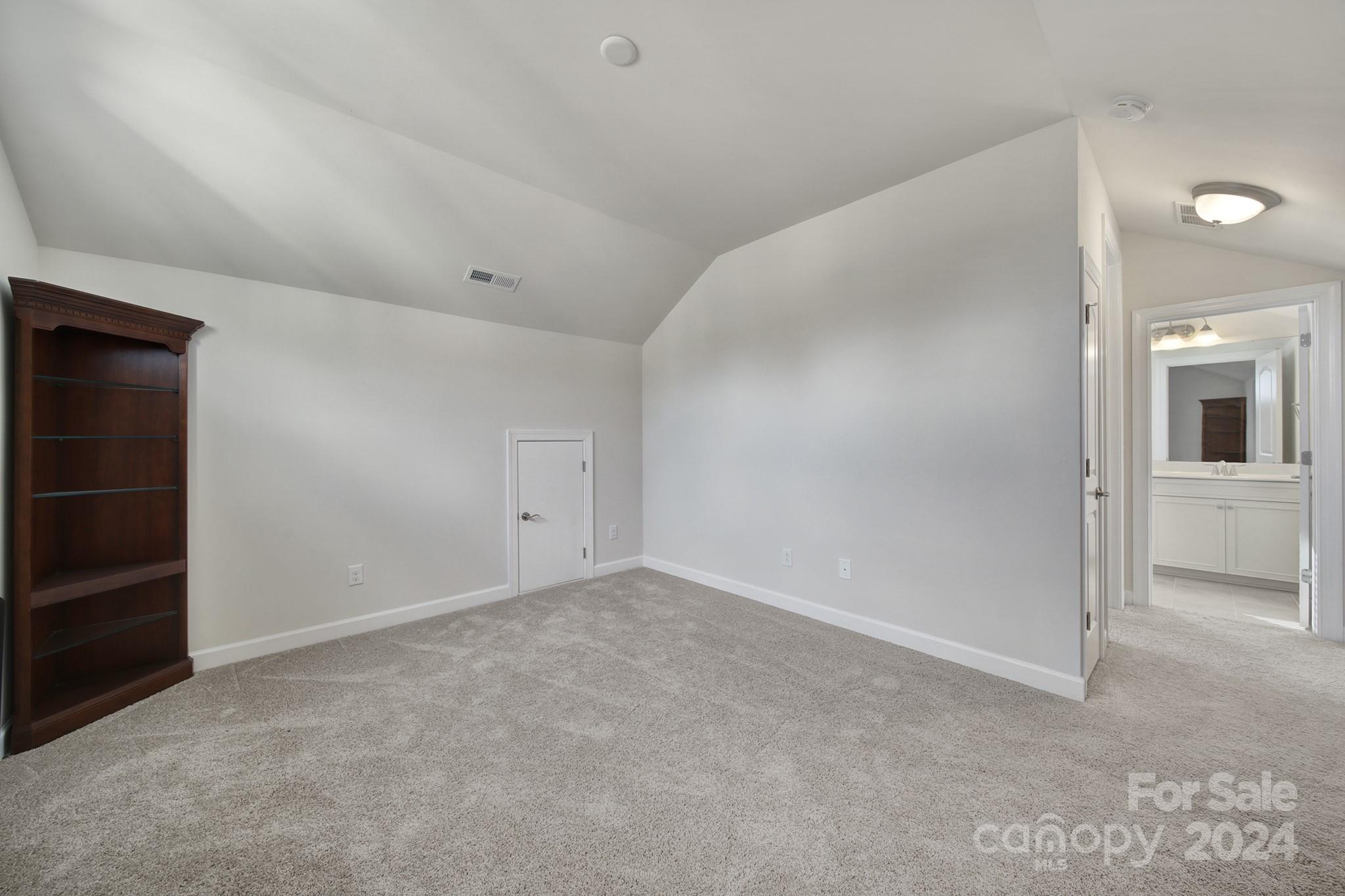 921 Landmark Run Lane Tega Cay, SC 29708 - Photo 23 of 37 Gallery Image 23