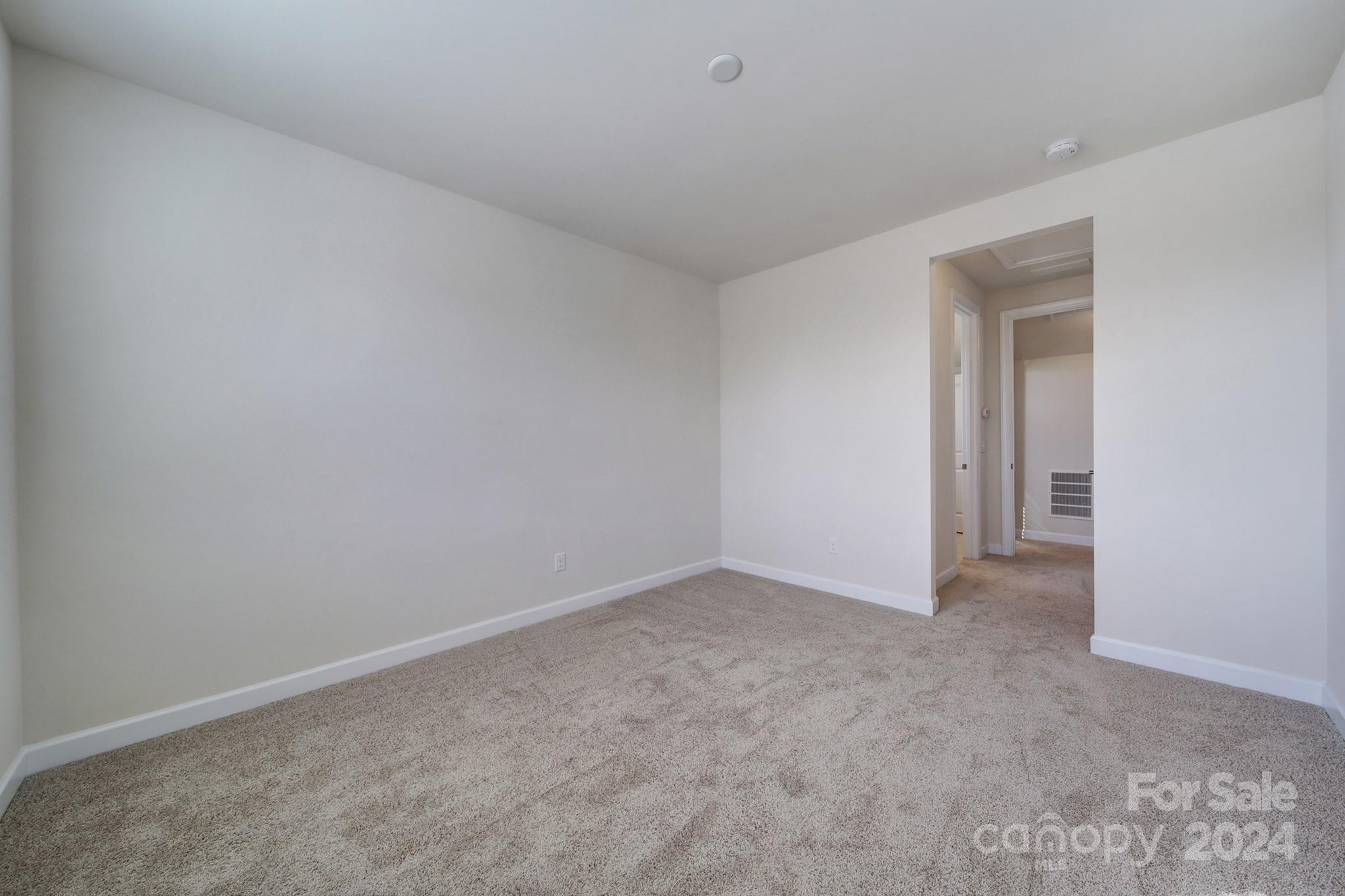 921 Landmark Run Lane Tega Cay, SC 29708 - Photo 27 of 37 Gallery Image 27