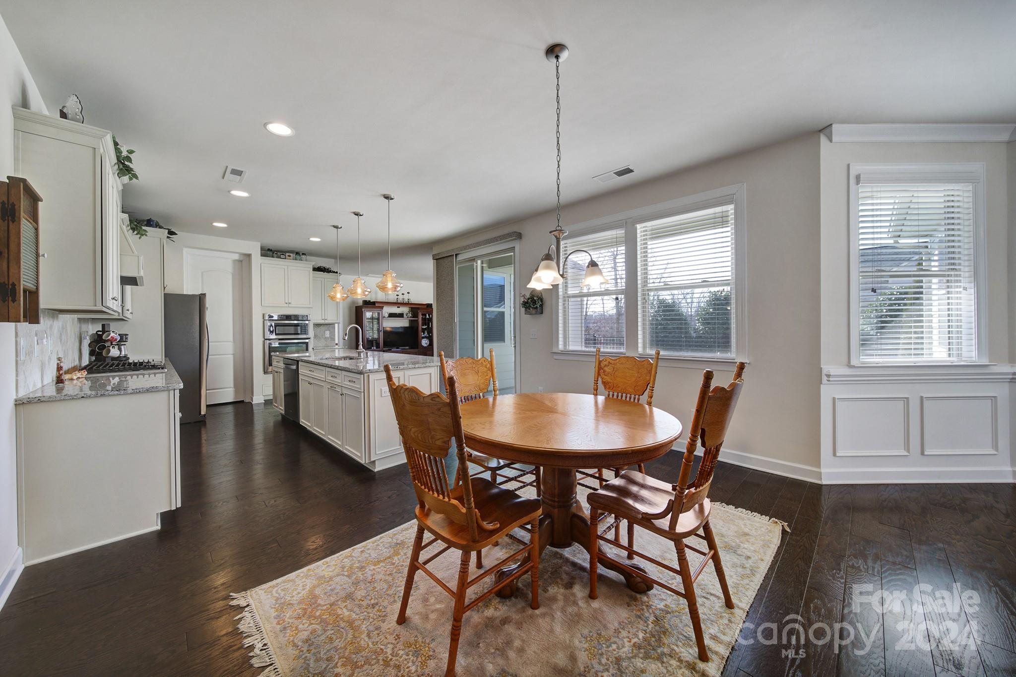 921 Landmark Run Lane Tega Cay, SC 29708 - Photo 7 of 37 Gallery Image 7