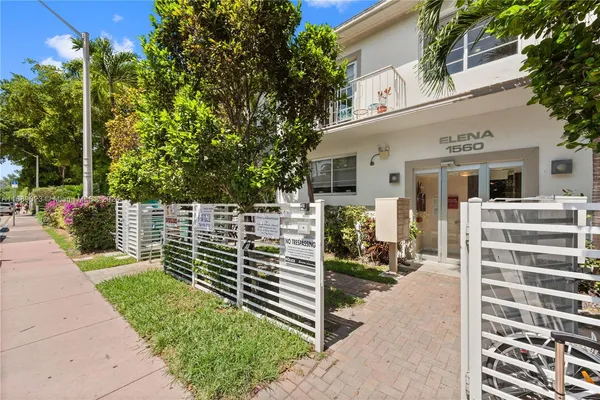 $2,000 | 1560 Meridian Avenue, Unit 109, Miami Beach, FL 33139