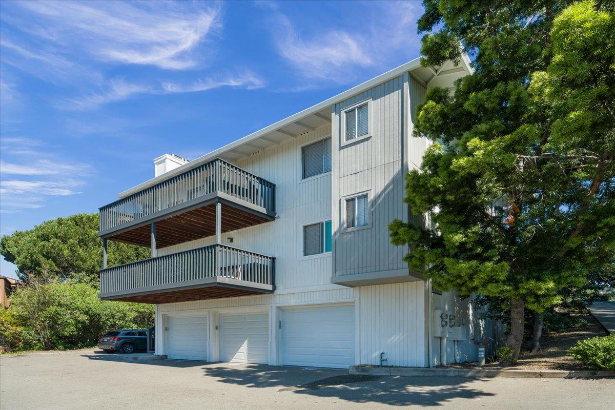 16424 Foothill Boulevard Castro Valley, CA 94578 - Photo 5 of 24