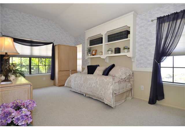 1177 Via Montecito Encinitas, CA 92024 - Photo 15 of 25 Gallery Image 15
