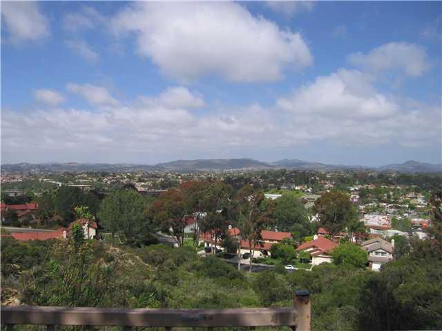 1177 Via Montecito Encinitas, CA 92024 - Photo 21 of 25 Gallery Image 21