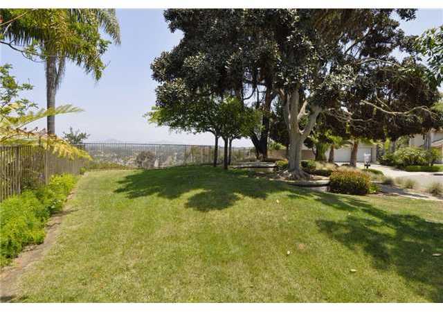 1177 Via Montecito Encinitas, CA 92024 - Photo 23 of 25 Gallery Image 23
