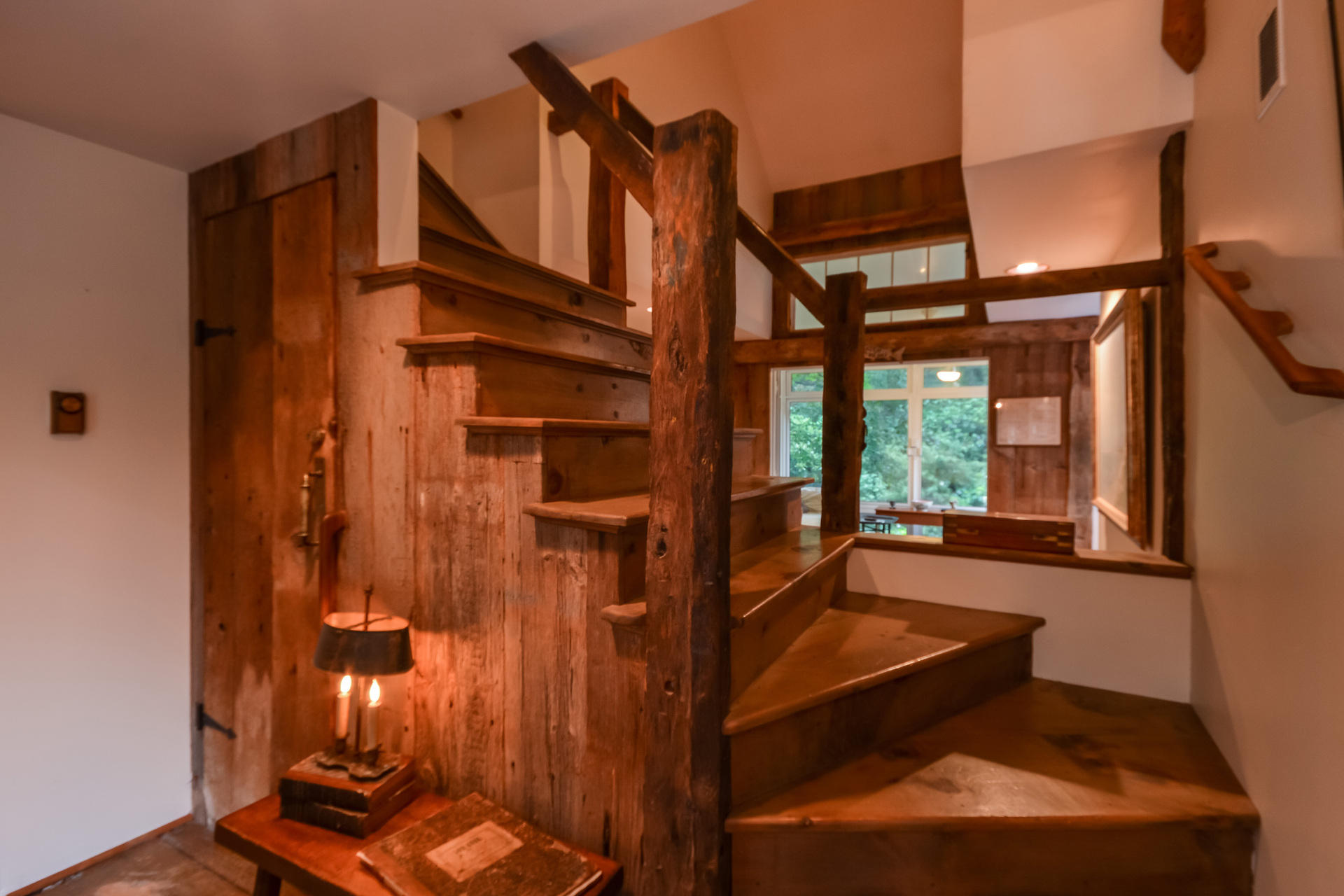 142 Old County Road East Sandwich, MA 02537 - Photo 14 of 28 Staircase