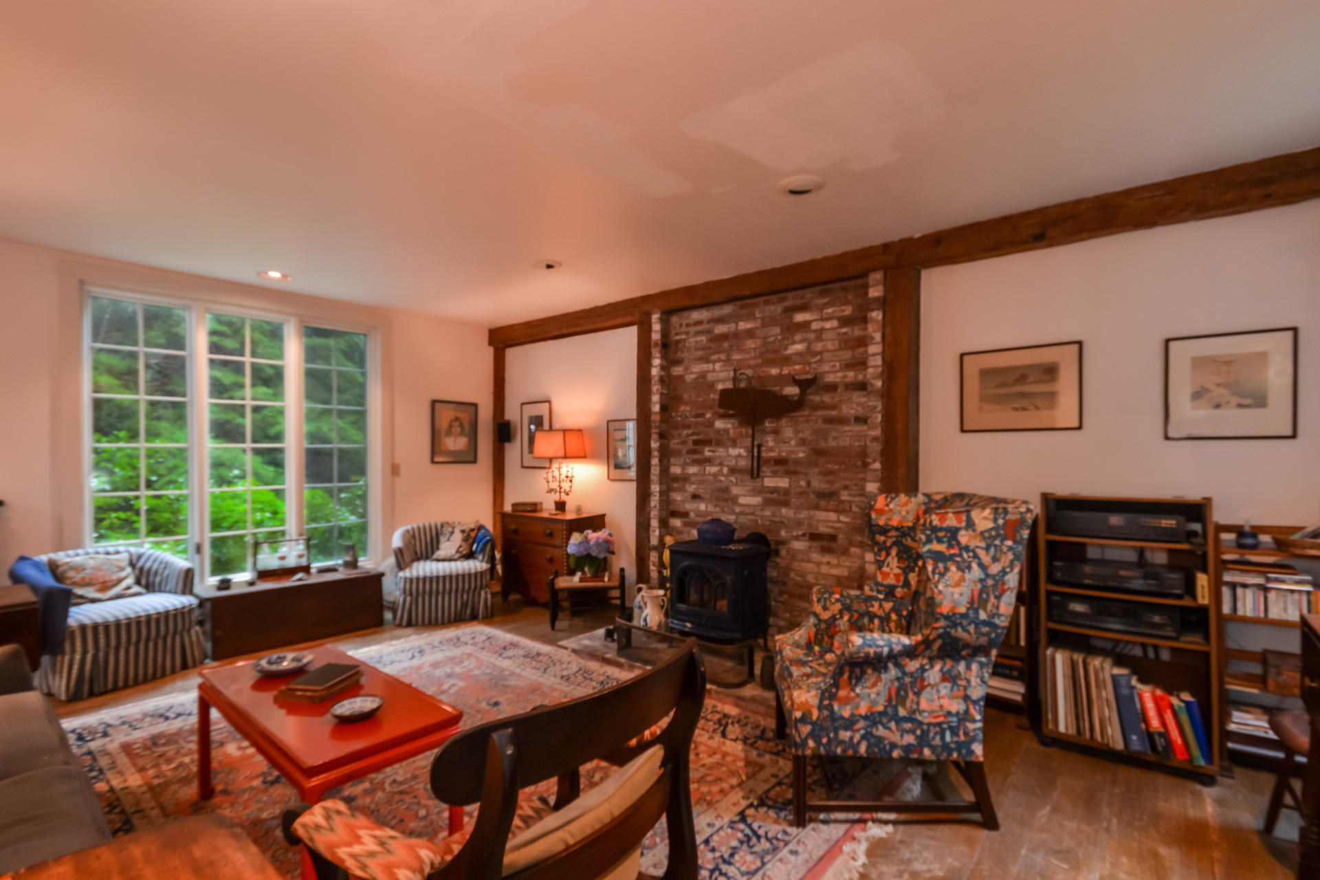 142 Old County Road East Sandwich, MA 02537 - Photo 4 of 28 Living Room