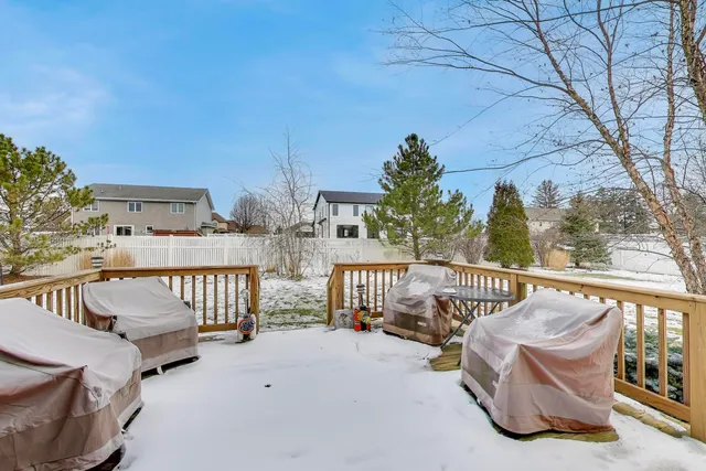 $550,000 | 10055 Wisteria Lane, St. John, IN 46373