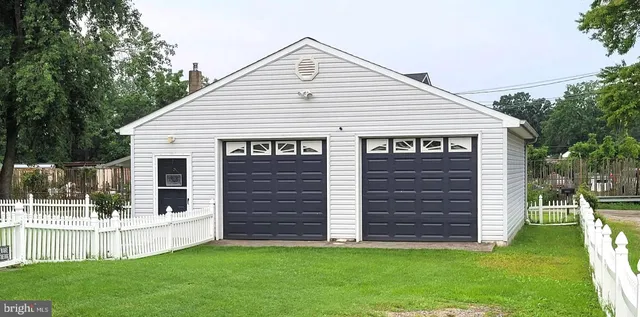 $425,500 | 3933 North Point Road, Baltimore, MD 21222