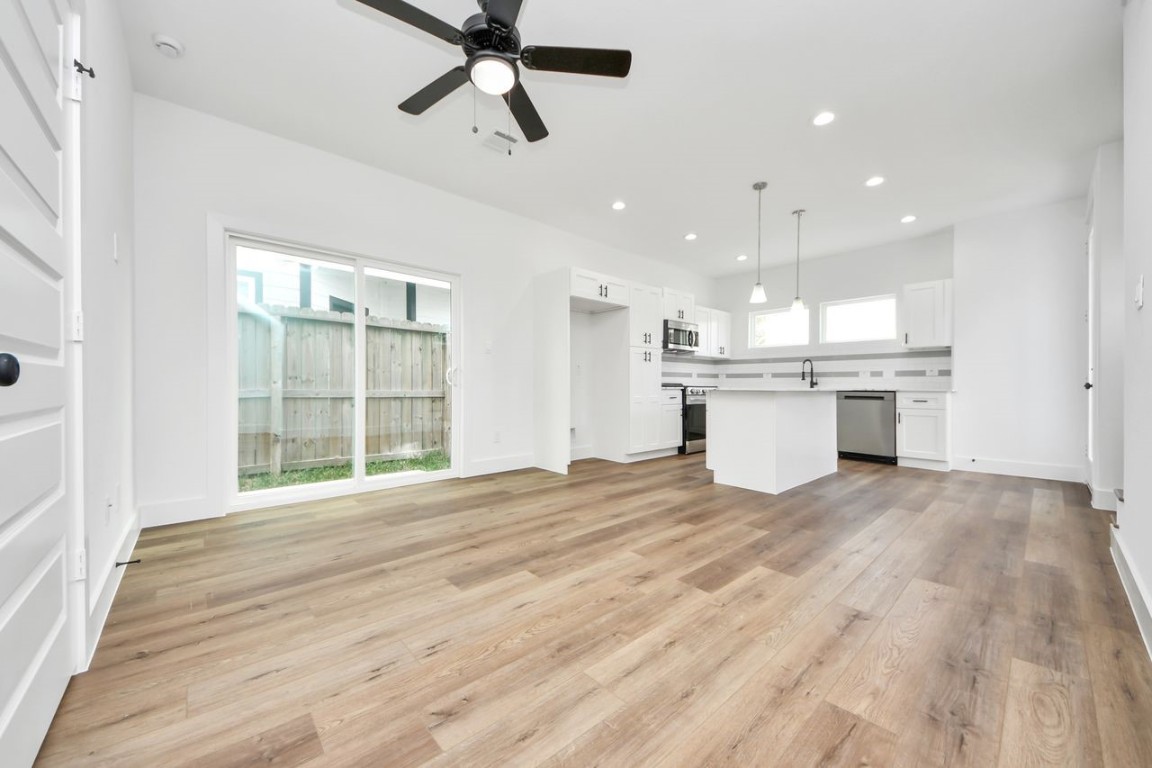 6616 Apollo Street Houston, TX 77091 - Photo 8 of 15