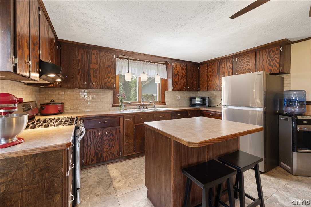 7027 County Highway Rome, NY 13440 - Photo 12 of 46 kitchen