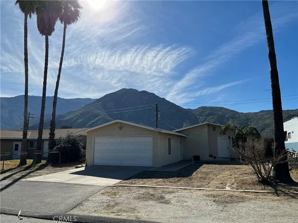 $325,000 | 49901 Mountain View Avenue, Cabazon, CA 92230