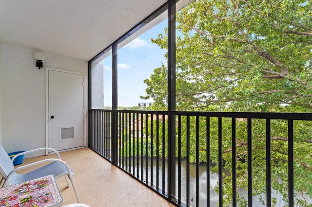 $395,000 | 1605 Highway 1, Unit C401, Jupiter, FL 33477