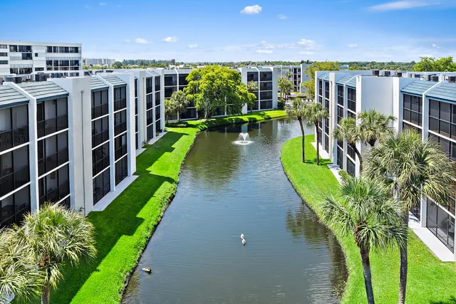 $395,000 | 1605 Highway 1, Unit C401, Jupiter, FL 33477