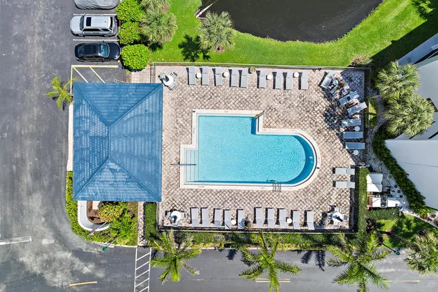 $395,000 | 1605 Highway 1, Unit C401, Jupiter, FL 33477