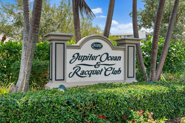 $395,000 | 1605 Highway 1, Unit C401, Jupiter, FL 33477