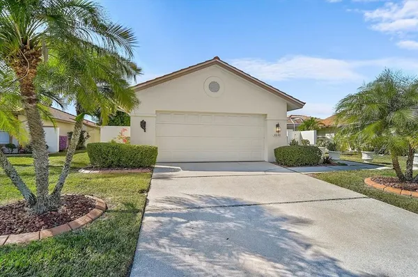 $449,000 | 4640 Peridia Boulevard East, Bradenton, FL 34203