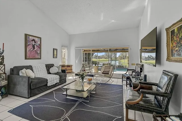 $410,000 | 4640 Peridia Boulevard East, Bradenton, FL 34203