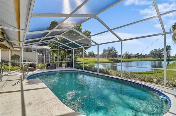 $449,000 | 4640 Peridia Boulevard East, Bradenton, FL 34203