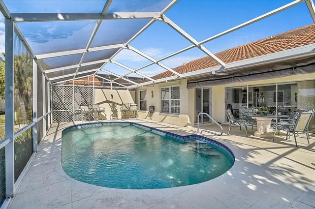 $410,000 | 4640 Peridia Boulevard East, Bradenton, FL 34203