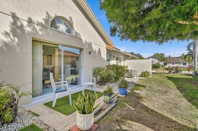 $410,000 | 4640 Peridia Boulevard East, Bradenton, FL 34203