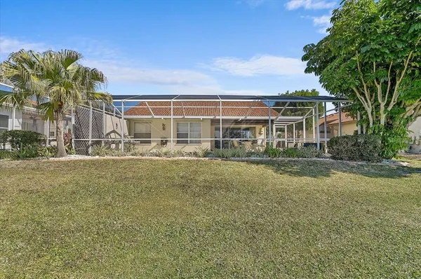 $449,000 | 4640 Peridia Boulevard East, Bradenton, FL 34203