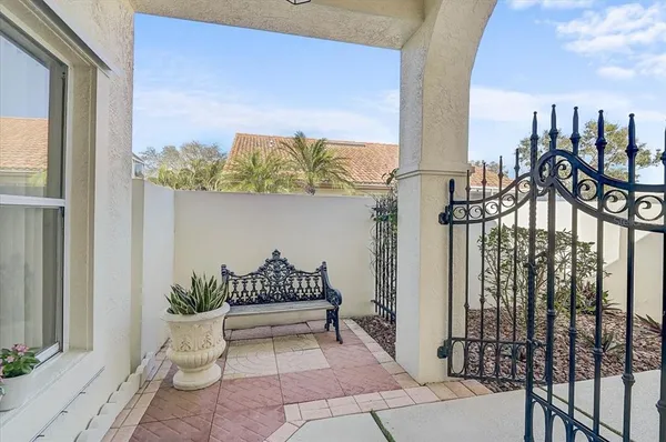 $449,000 | 4640 Peridia Boulevard East, Bradenton, FL 34203
